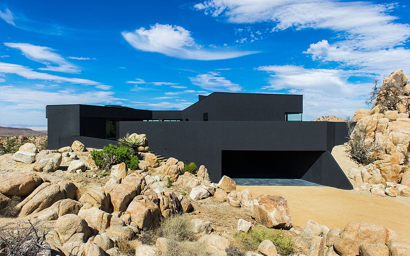 Black Desert House