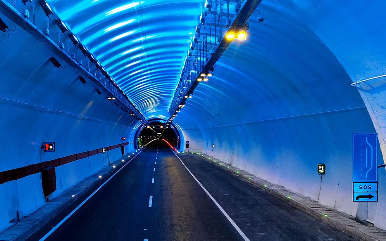 Copyright: Yüksel Proje