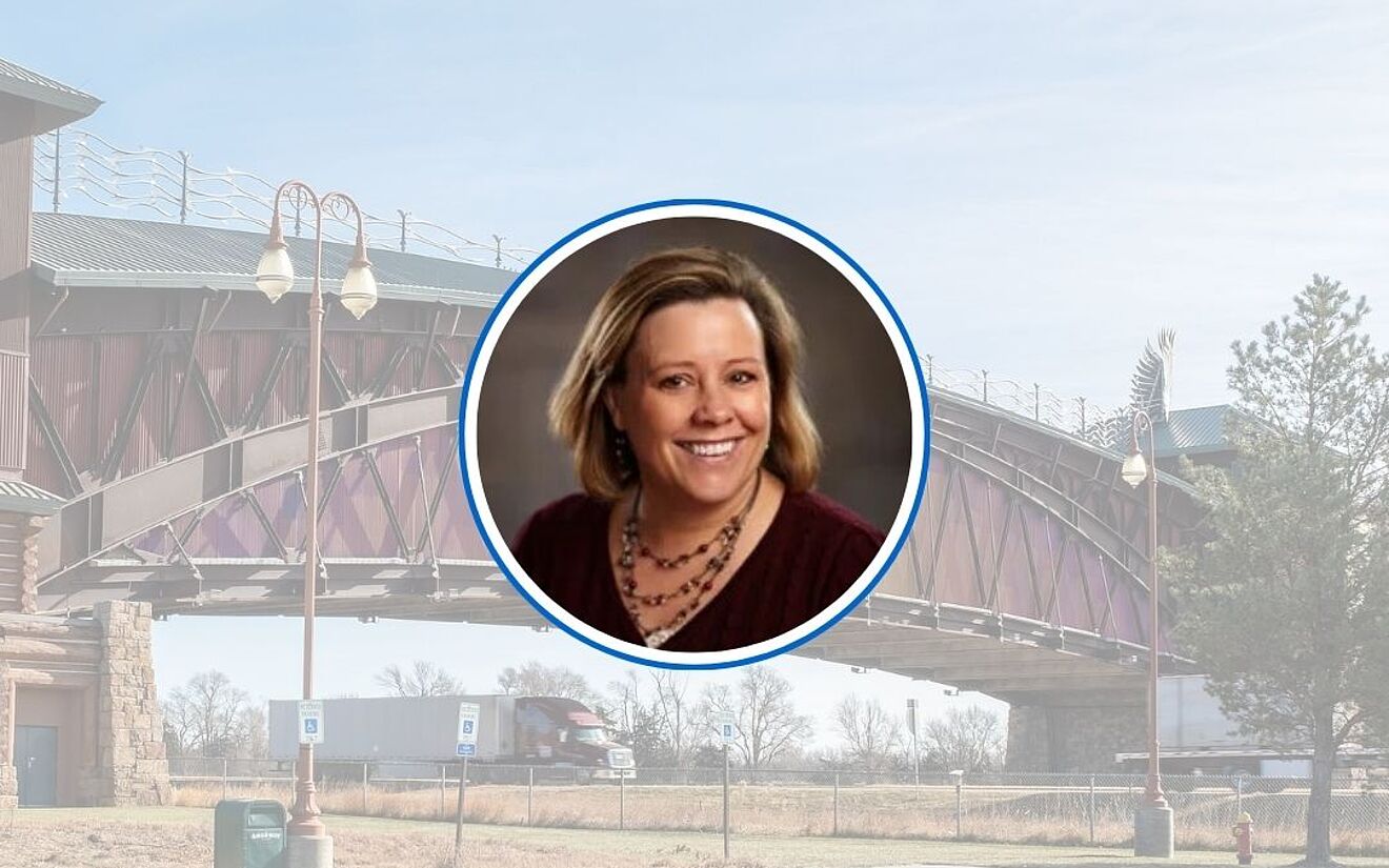 image.originalResource.title