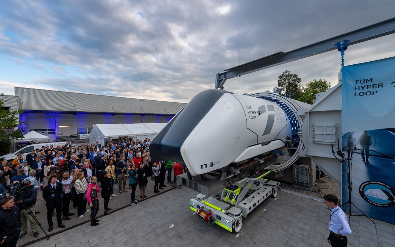 TUM Hyperloop im Passagierbetrieb: Jetzt kommt Leben in die Röhre