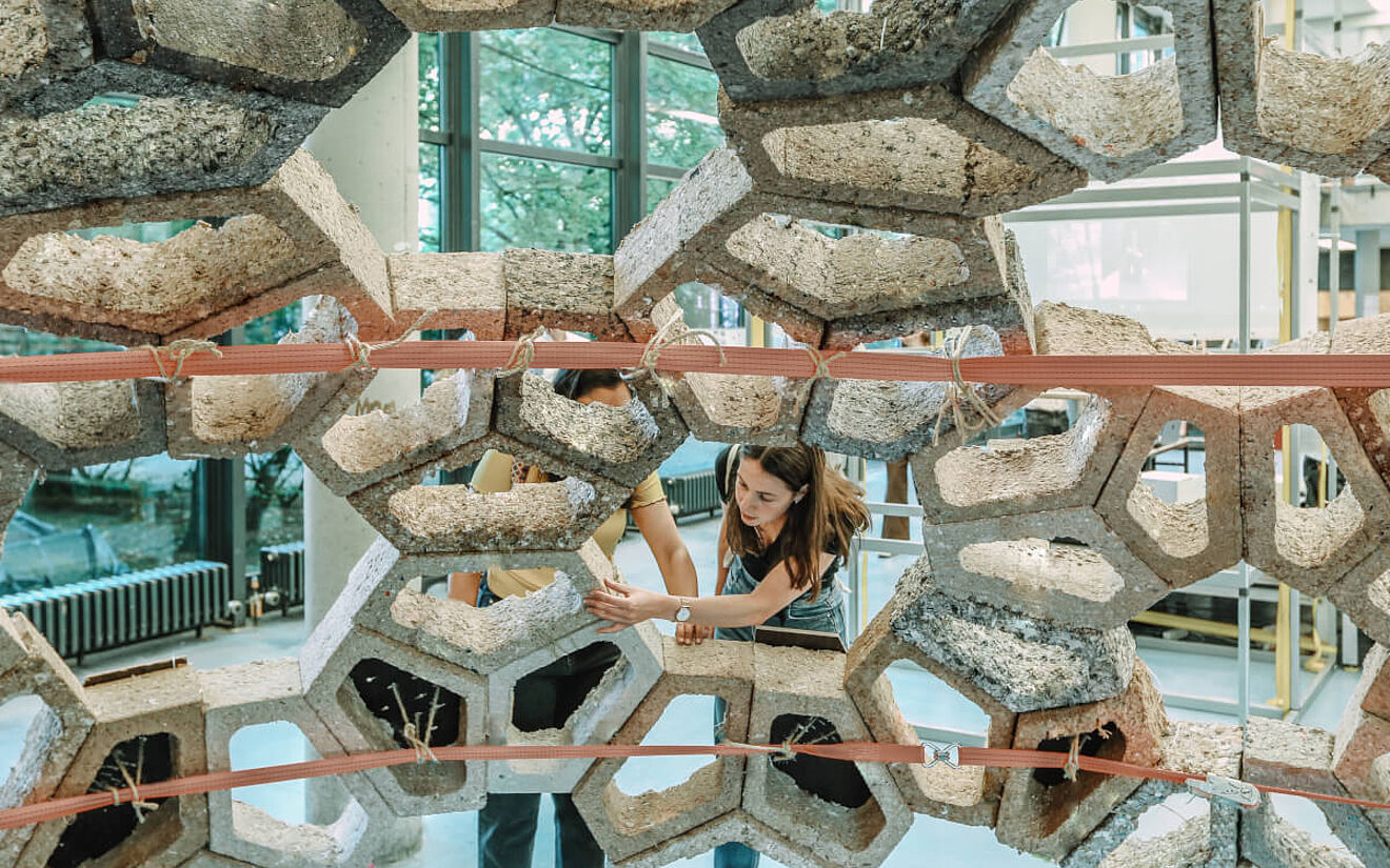 CrushUp Pavillon: Architektur aus Abfall