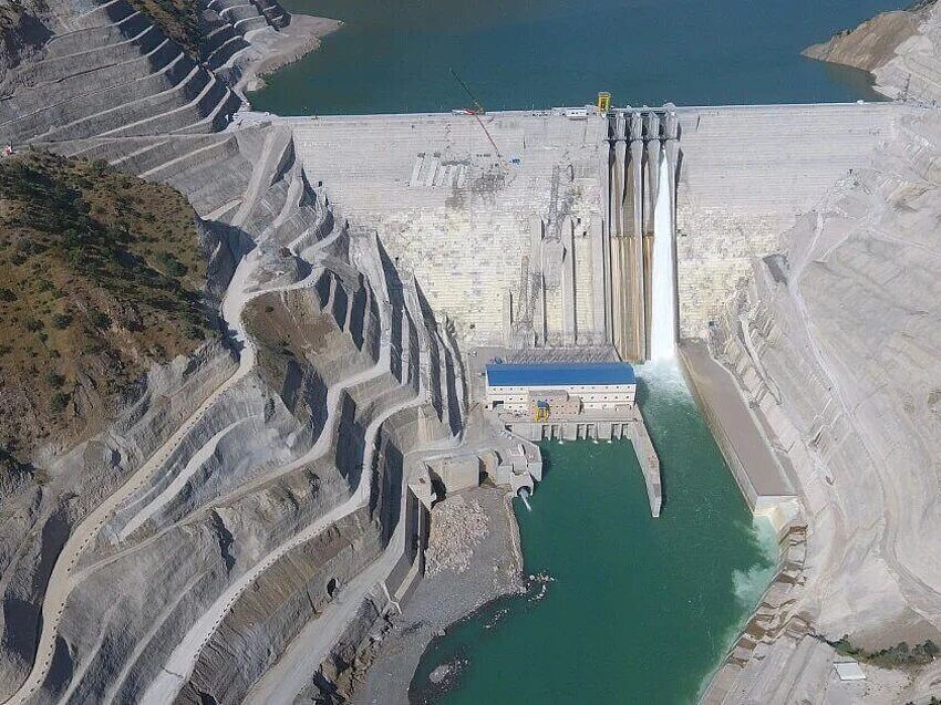 Designing Europe’s Largest RCC Dam