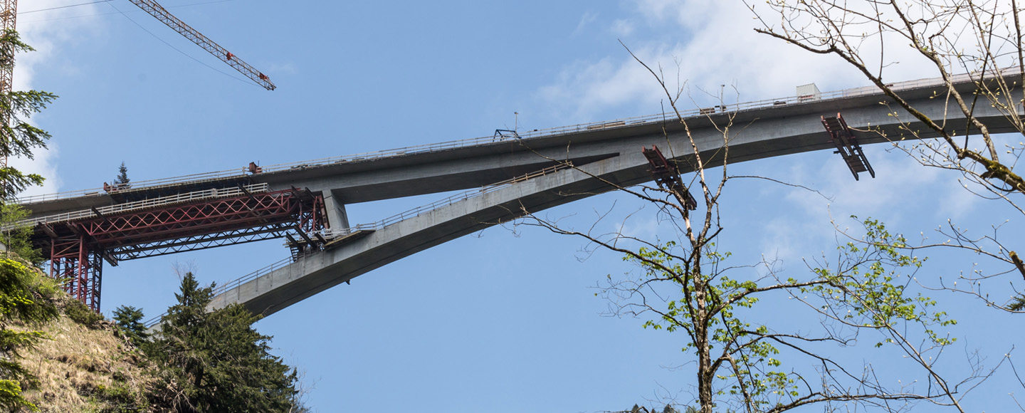 Pre-tensioned Bridge Pre-tensioned Bridge